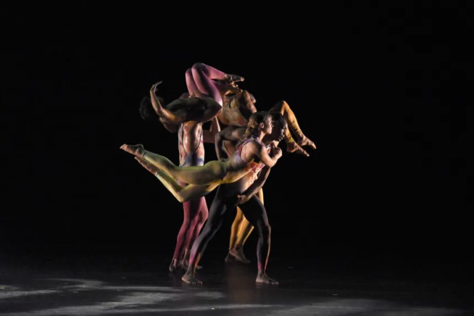 Pilobolus tickets